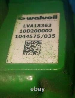 JOHN DEERE LVA183363 Dual hydraulic Control Valve