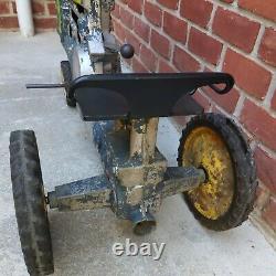 John Deere 130 ESKA Pedal Tractor original