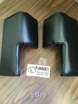 John Deere 350 350B 350C 450 450B 450C Dozer & Loader Arm Rest PAIR SEAT