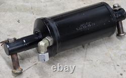 John Deere 4210, 4310, 4410, 4510, 4610, 4710 OEM Mid Mower Lift Cylinder