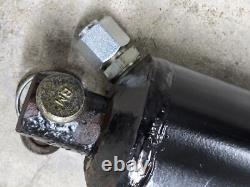 John Deere 4210, 4310, 4410, 4510, 4610, 4710 OEM Mid Mower Lift Cylinder