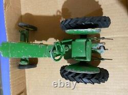 John Deere 430 toy Tractor 3pt hitch fenders ORIGINAL NICE JD 1/16 ERTL Erska