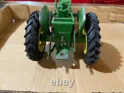 John Deere 430 toy Tractor 3pt hitch fenders ORIGINAL NICE JD 1/16 ERTL Erska