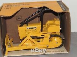John Deere 450 Crawler Dozer Tractor Toy Ertl 1/16th New Box OLDER Yellow Brown