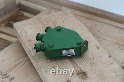 John Deere 6110 6210 6310 6410 6510 Tractor Power-beyond Spacer Block Bw15378s
