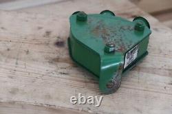 John Deere 6110 6210 6310 6410 6510 Tractor Power-beyond Spacer Block Bw15378s