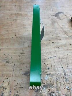 John Deere 650/ 750/ 850/ 950/ 1050 Tractor Hood Side Screen