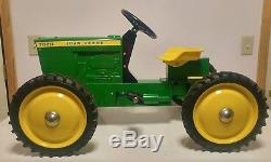 John Deere 7020 4WD Pedal Tractor ERTL