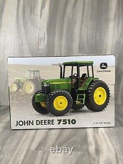 John Deere 7510 MFWD 2001 Farm Show Tractor 116 NIB ERTL