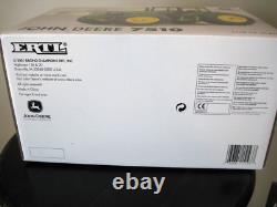John Deere 7510 with Front Assist 2001 Farm Show Limited ED 1/2500 #15193A NIB