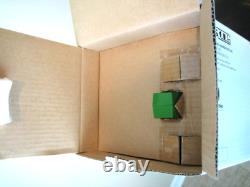 John Deere 7510 with Front Assist 2001 Farm Show Limited ED 1/2500 #15193A NIB John Deere 7510 with Front Assist 2001 Farm Show Limited ED 1/2500 #15193A NIB