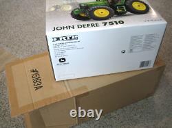 John Deere 7510 with Front Assist 2001 Farm Show Limited ED 1/2500 #15193A NIB