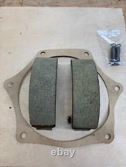 John Deere 850 Tractor Brake Shoe Set with Springs & Gasket NEW