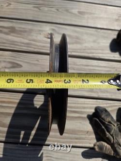 John Deere 855, 955, Tractor 72 Deck Gear Box Pulley M77201