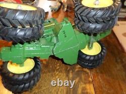 John Deere 8630 four wheel drive 1/16 toy tractor