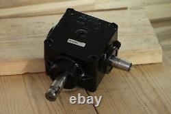 John Deere 870 970 1070 855 955 Tractor Mower Deck Gear Box De18585 Am143307