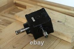 John Deere 870 970 1070 855 955 Tractor Mower Deck Gear Box De18585 Am143307