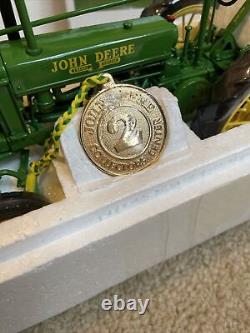 John Deere Collector Center Precision BWH-40 NIB Unstyled B Special Edition