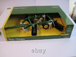 John Deere Farm Toy Tractor 4760 with Disc Ertl 1/16