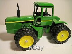 John Deere Farm Toy Tractor 8630 4 X 4 1/16 Ertl