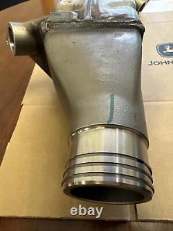 John Deere Heat Exchanger RE521493. 13.5 L Motor