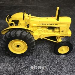 John Deere INDUSTRIAL 720 DIESEL TRACTOR 2008 TWO-CYLINDER CLUB #16178A ERTL