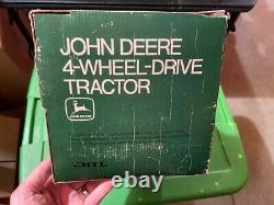 John Deere ORIGINAL 4-Wheel Drive Cab tractor Ertl 1/16 NIB NW IN Box 510 RARE