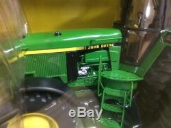 John Deere Precision Key 4960 Tractor. Unopened, nice box ERTL 116 TBE45238