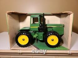 John deere 8650CE toy