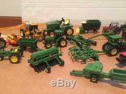 Lot of 28 Pieces Die Cast ERTL TONKA John Deere Farm Machinery Tractors Combines