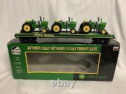 MTH PREMIER JOHN DEERE FLAT CAR With 4010 TRACTORS 20-98361! O SCALE TRAIN