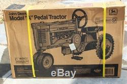 NEW IN THE BOX John Deere A Pedal Tractor ERTL 15035-1HA Last One I Have