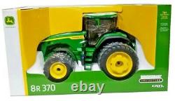 NEW John Deere 8R 370 Tractor, Prestige Collection, 1/16, Ages 14+ LP77316