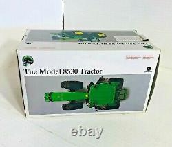 NIB John Deere Ertl Series II Precision 8530 Tractor #3