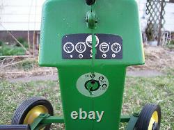 Original John Deere LGT Lawn Garden Pedal Tractor Chain Drive All Paint Survivor