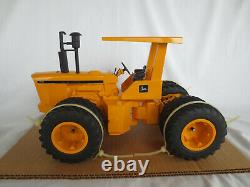 Precision Engineering 1/16 Scale John Deere 7520 4wd Industrial Farm Toy Tractor