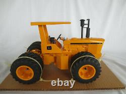 Precision Engineering 1/16 Scale John Deere 7520 4wd Industrial Farm Toy Tractor