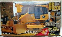 RARE! ERTL RC Radio Control John Deere 850J BULLDOZER 27MHz Mint in box