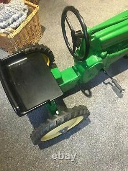 RARE Vintage Pedal Tractor, John Deere