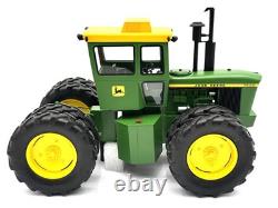 Schuco 132 John Deere 7520 Tractor 450916500