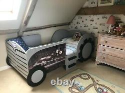 Single bed kids. Tractor bed. John deere, new holland, case, mf. Jcb child's bed