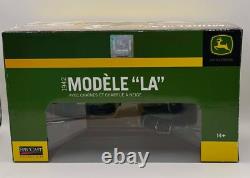 SpecCast John Deere 1942 Model LA With Chains and Snowblade Die-cast Model