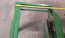 Used Float Ride Seat For John Deere 720 & 730 Tractor Af3276r / Ar20349r