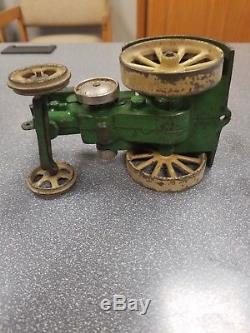 Vindex Model D John Deere Cast Iron Toy Tractor. 100% original