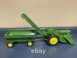 Vintage 1950's Ertl John Deere Farm Toy Tractor 60 with Picker & Wagon Restored