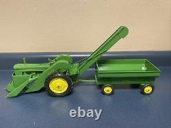 Vintage 1950's Ertl John Deere Farm Toy Tractor 60 with Picker & Wagon Restored