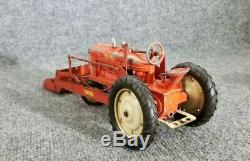 Vintage Earlie Tru-scale Tractor With Front Bucket Die Cast