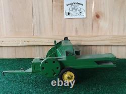 Vintage Eska John Deere Hay Baler 116 Scale Diecast Toy Great Shape