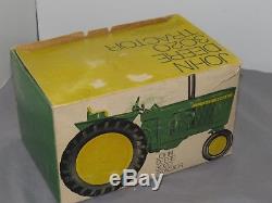 Vintage JOHN DEERE 3020 Tractor Wide Front New in Box NIB ERTL rare! 4020