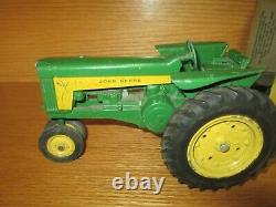 Vintage JOHN DEERE Toy Tractor & Plow with Tractor Box some condition issues